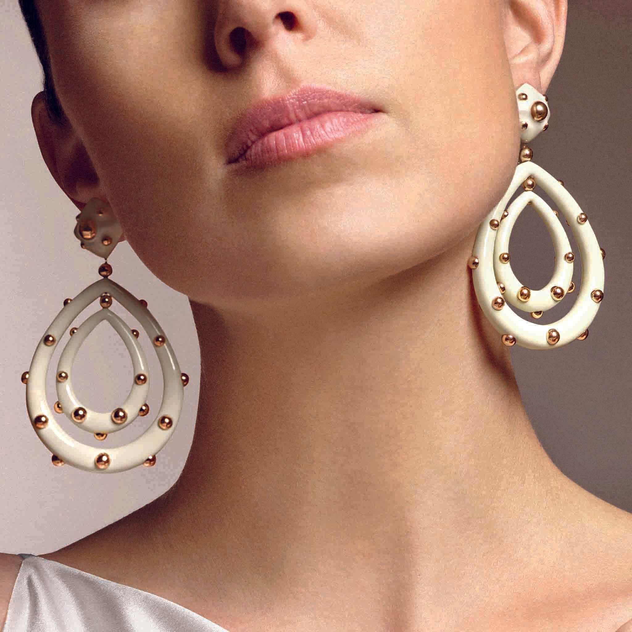 Medium Goccia Earrings Ivory