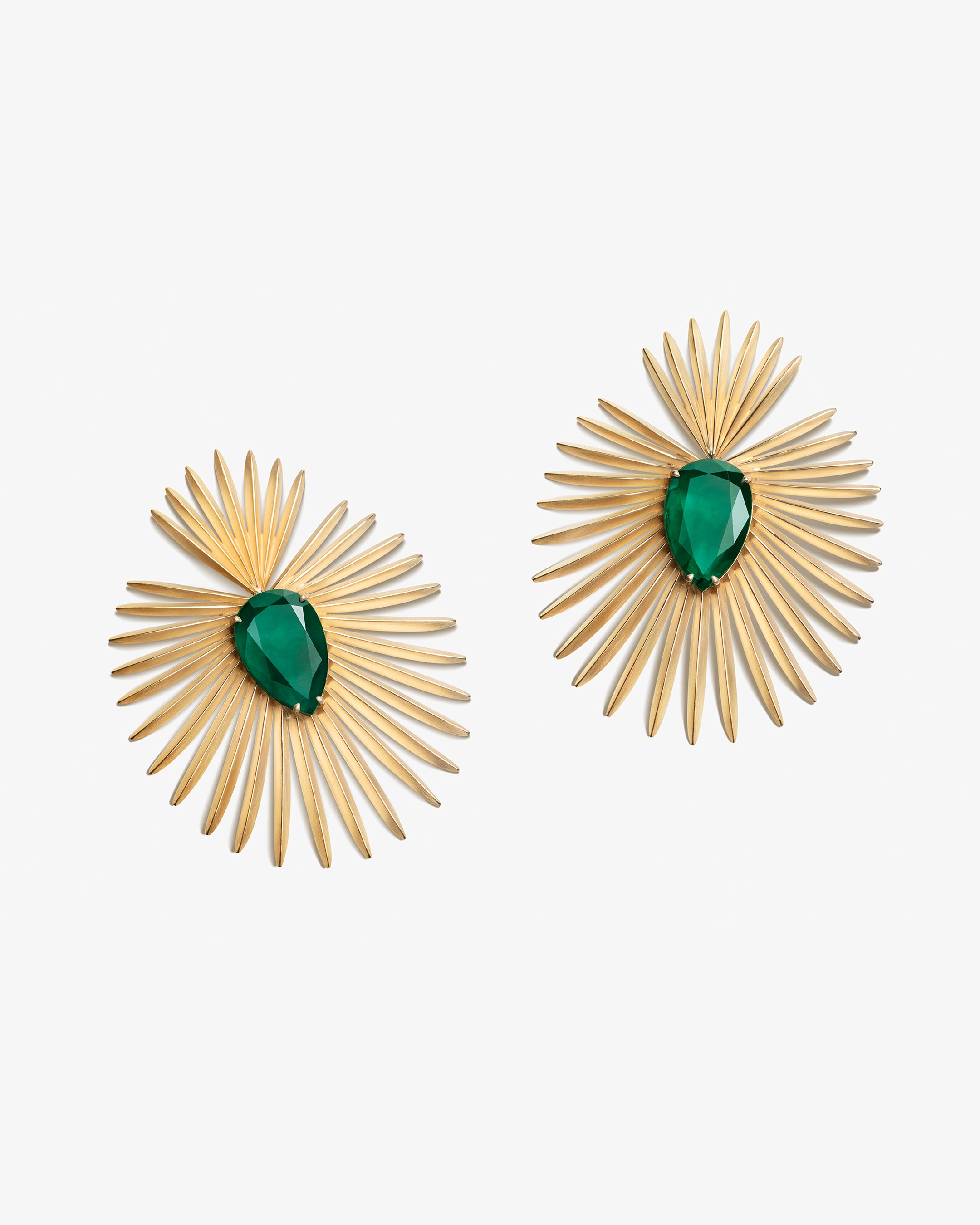 Palma emerald earrings